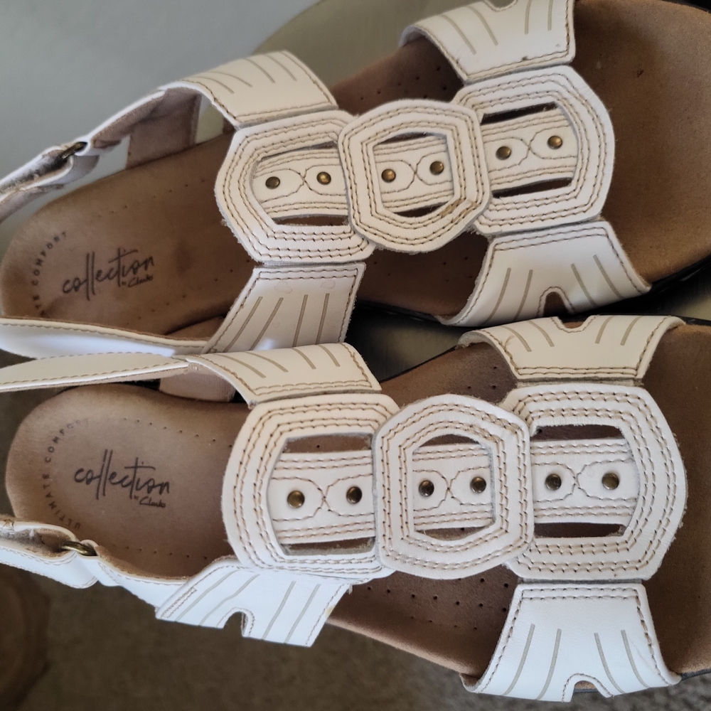 Collection B Cream Women's Sandals
